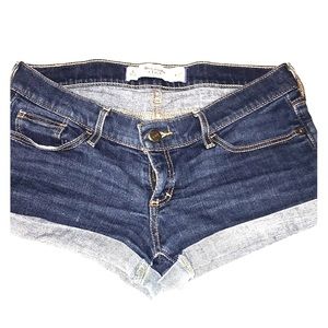 Abercrombie & Fitch low rise shorts